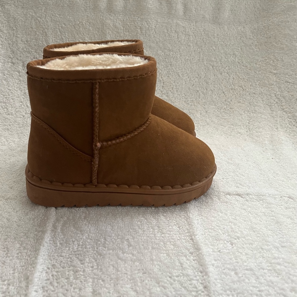 brown boots